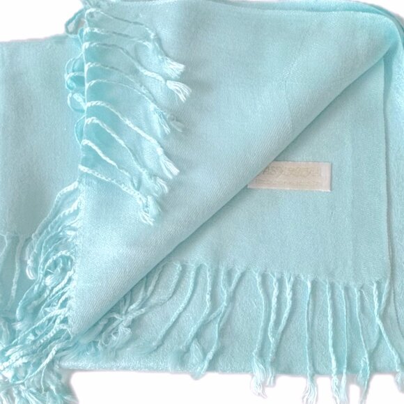Women's Pale Blue Pashmina Wrap Beautiful Summer Shawl Spring Scarf EC - Picture 3 of 10